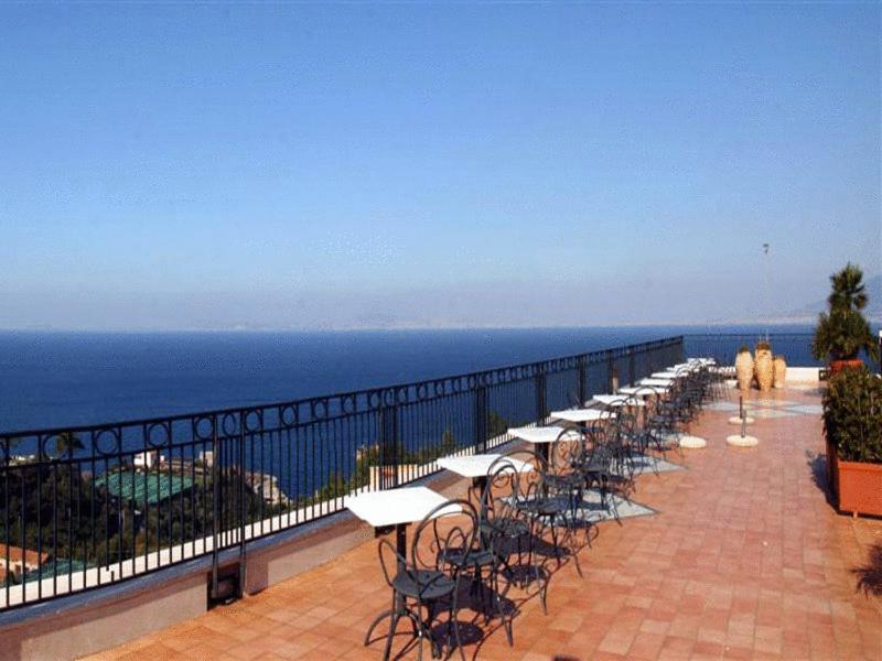 Hotel Villa Pina Antico Francischiello Massa Lubrense Zewnętrze zdjęcie